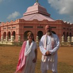 Gonga and Tara at the Assembly at Vadalur