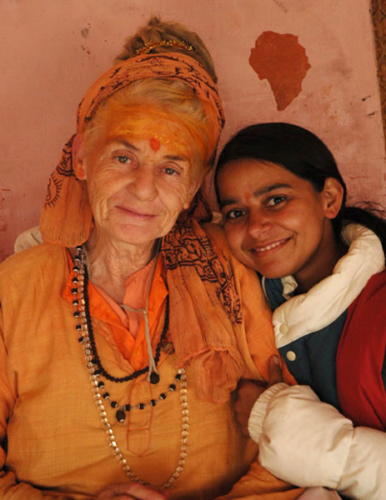 Narvada Puri Mata Ji and her daughter Mandakini at the Santosh Puri ashram in HaridwarNarvada Puri Mata Ji and her daughter at the Santosh Puri ashram in Haridwar