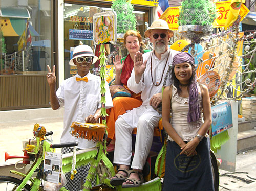 Ganga and Tara leaving Mai Kaidee&#039;s Vegetarian Restaurant in Bangkpk