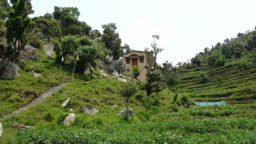 Arriving at Paramananda Puri Maharaj&#039;s cave in the Kumaon Hills