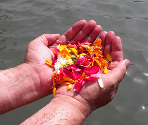 Ganga offering flowers to goddess Ganga