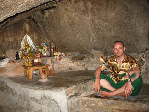 Maik in the cave at Kamalaya on Koh Samui