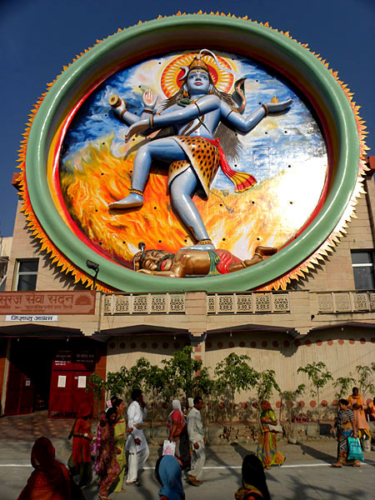 Shiva in front of temple in Haridwar