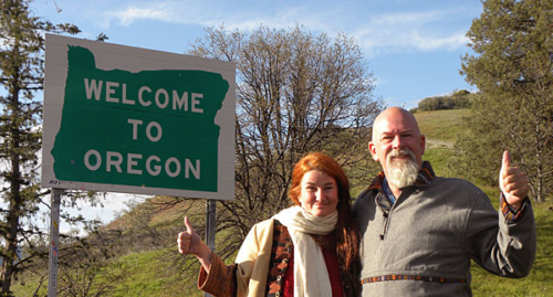 Ganga and Tara entering Oregon