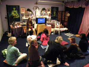 Tara teaching at Larisa Stow's in Long Beach