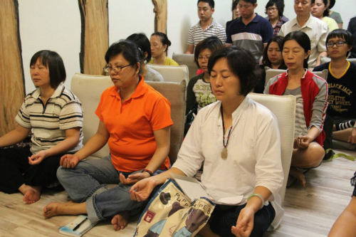 Group meditation in Kaoshiung, Taiwan